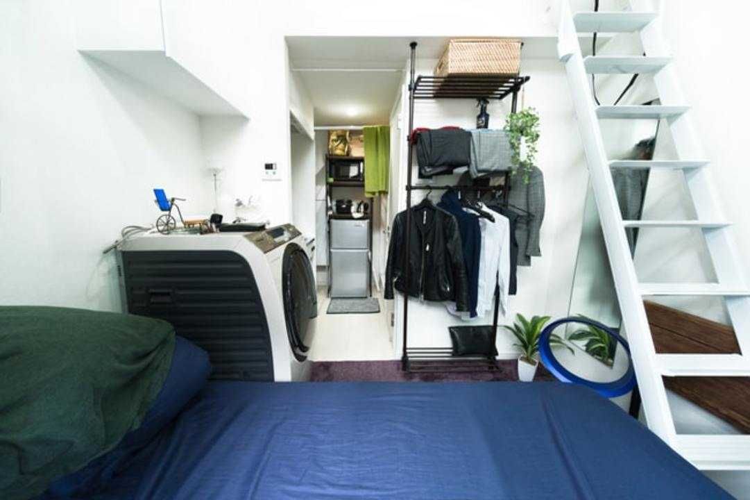 Tokyo’s Micro-Apartments See a Surge in Popularity: The Secret of Living in a “Shoe-Box”