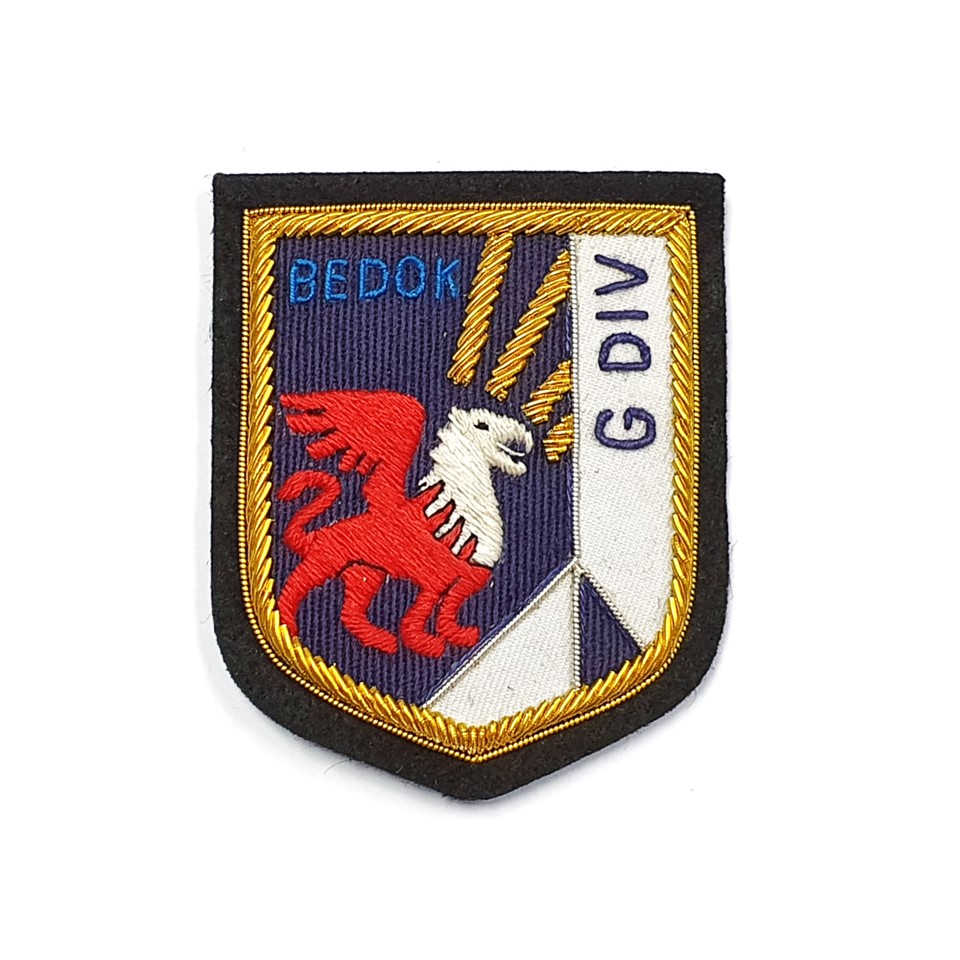 BADGE SHIELD SMALL - G DIV D&G1463-GDIV