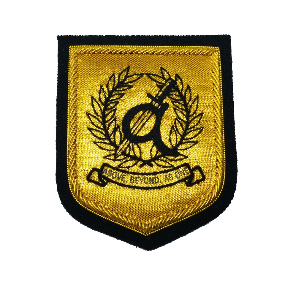 BADGE SHIELD SMALL - ALPHA D&G1463-AW    2.75*2.25