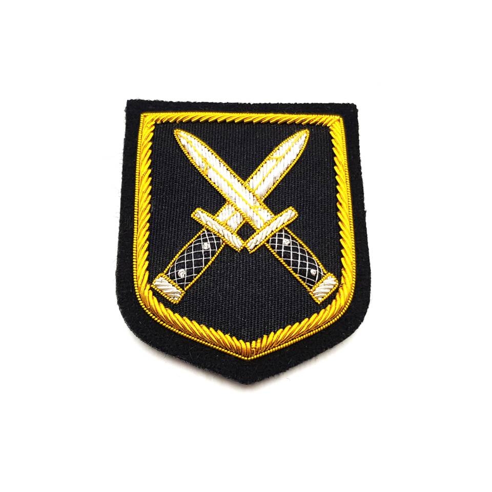 BADGE SHIELD SMALL-INFANTRY D&G1463-INF